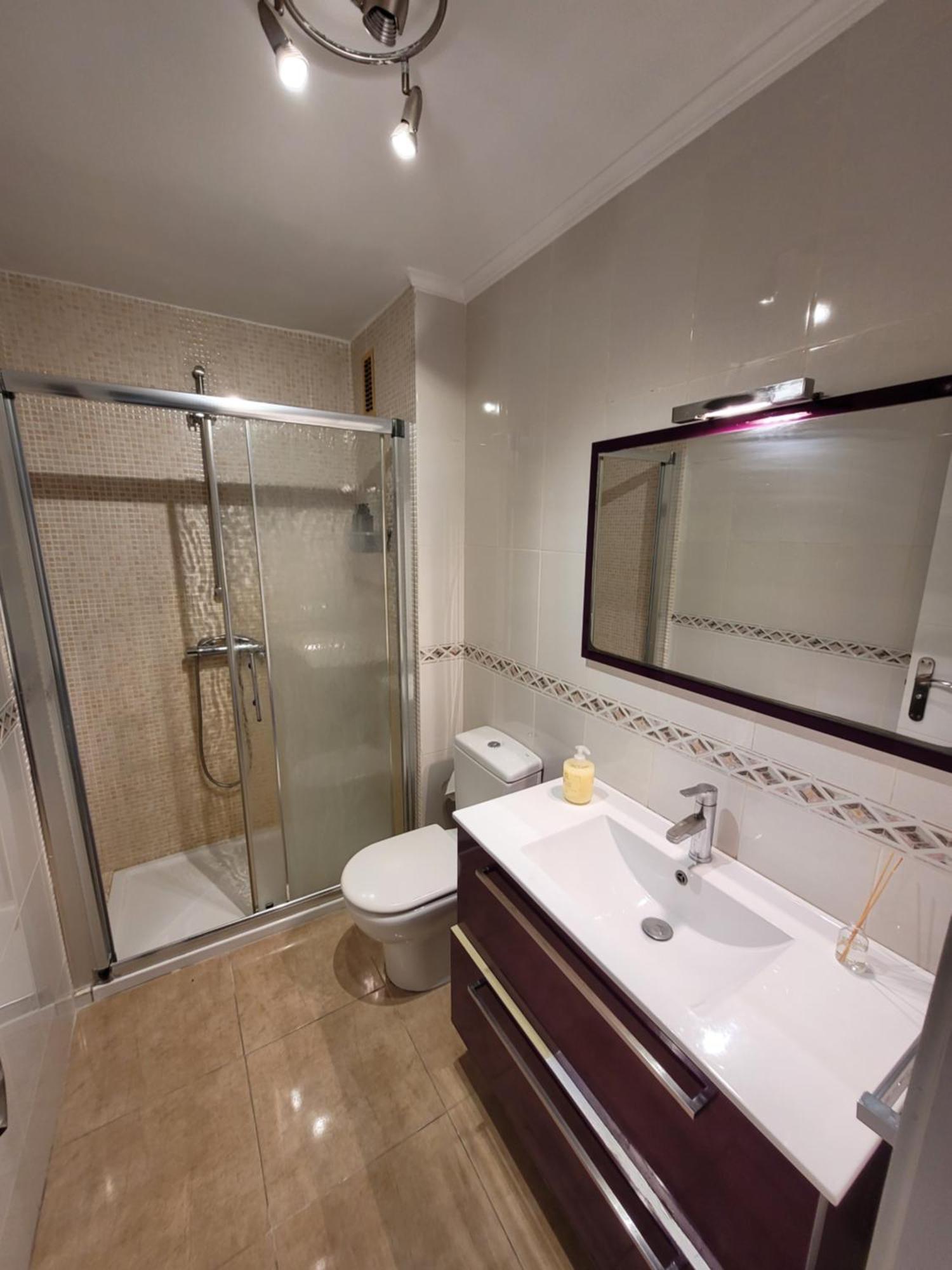 Appartement Nuevo! Pisazo En El Centro 8 Personas Santander